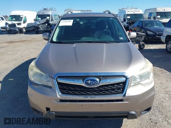 2014 Subaru Forester Premium with VIN JF2SJAEC4EH555980, listed as a IAAI auction lot 43108600 with 185,821 mi miles and . Bid and sale history available at DreamBid. Image 12.