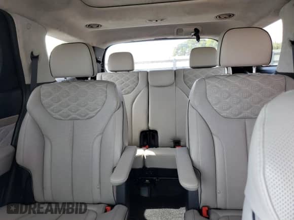 2022 Hyundai Palisade Calligraphy z VIN KM8R74HE4NU418552, wystawiony jako Copart lot #90843115 z przebiegiem 46 550 mil mil oraz Szkoda całkowita • Salvage title. Historia ofert i sprzedaży dostępna na DreamBid. Obrazek 10.