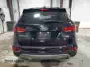 2017 Hyundai Santa Fe 2.4L z VIN 5NMZUDLB7HH001464, wystawiony jako Copart lot #82045805 z przebiegiem 118 615 mil mil oraz Szkoda całkowita • Salvage title. Historia ofert i sprzedaży dostępna na DreamBid. Obrazek 6.