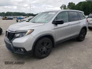 2019 Honda Passport Sport with VIN 5FNYF8H24KB015742, listed as a Copart auction lot 69545835 with 135,284 mi miles and Salvage title. Bid and sale history available at DreamBid. Image 1.