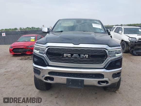 2020 Ram 1500 Limited z VIN 1C6SRFHT5LN422246, wystawiony jako IAAI lot #41948083 z przebiegiem 82 032 mil mil oraz . Historia ofert i sprzedaży dostępna na DreamBid. Obrazek 12.
