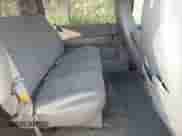 2000 Chevrolet Astro с VIN 1GNDM19W2YB192645, выставлен на аукционе IAAI как лот 43010186 с пробегом 234 033 миль миль и . История ставок и продаж доступна на DreamBid. Изображение 8.