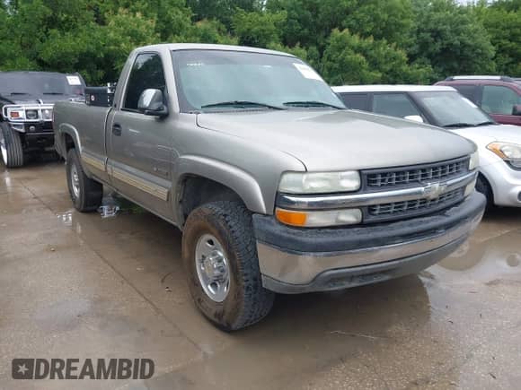 2001 Chevrolet Silverado 2500 with VIN 1GCGC24U61Z174960, listed as a IAAI auction lot 42469027 with 287,211 mi miles and . Bid and sale history available at DreamBid. Image 1.