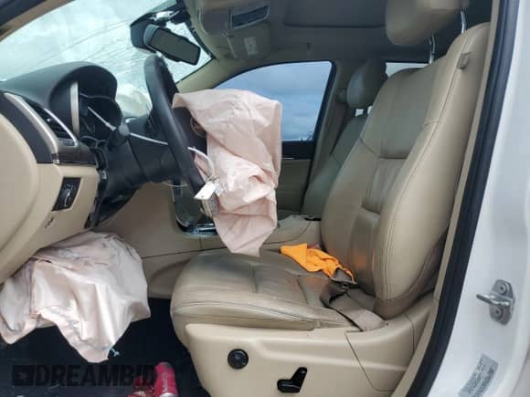 2016 Jeep Grand Cherokee Limited with VIN 1C4RJFBG5GC471488, listed as a Copart auction lot 70163585 with 127,926 mi miles and Salvage title. Bid and sale history available at DreamBid. Image 7.