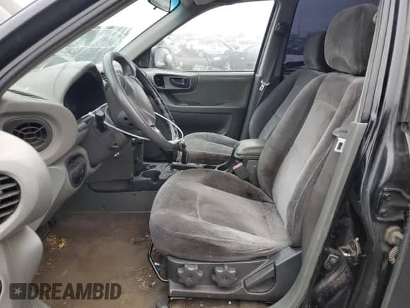 2002 Hyundai Santa Fe GLS с VIN KM8SC73D62U238546, выставлен на аукционе Copart как лот 83797674 с пробегом 169 183 миль миль и Списание • Salvage title. История ставок и продаж доступна на DreamBid. Изображение 7.