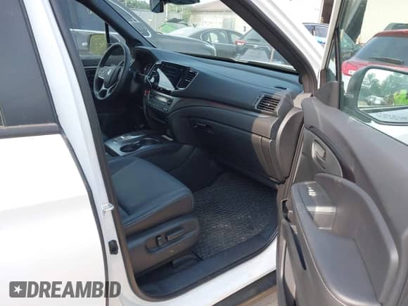2023 Honda Passport EX-L с VIN 5FNYF8H54PB040416, выставлен на аукционе IAAI как лот 42438167 с пробегом 22 977 миль миль и . История ставок и продаж доступна на DreamBid. Изображение 5.