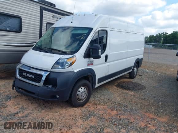 2020 Ram ProMaster Cargo с VIN 3C6TRVDG5LE115932, выставлен на аукционе IAAI как лот 42060526 с пробегом 145 147 миль миль и . История ставок и продаж доступна на DreamBid. Изображение 19.