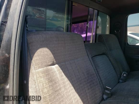 1991 Ford F-150 z VIN 1FTEF14N8MLA61875, wystawiony jako Copart lot #58577514 z przebiegiem 114 489 mil mil oraz Szkoda całkowita • Salvage title. Historia ofert i sprzedaży dostępna na DreamBid. Obrazek 10.