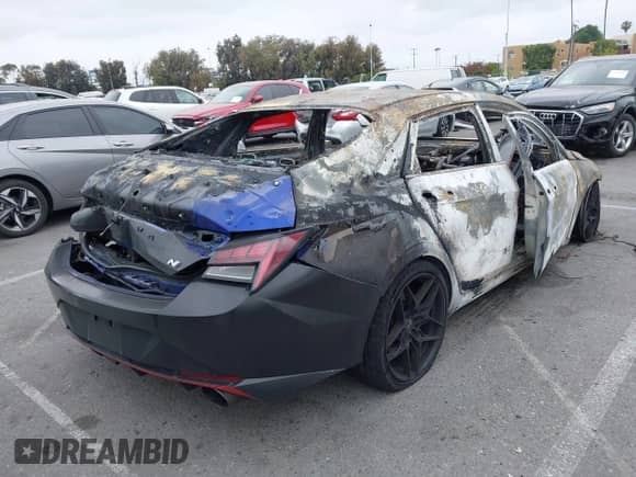 2023 Hyundai Elantra с VIN KMHLW4AK4PU018700, выставлен на аукционе IAAI как лот 42374941 с пробегом Не указан миль и . История ставок и продаж доступна на DreamBid. Изображение 4.