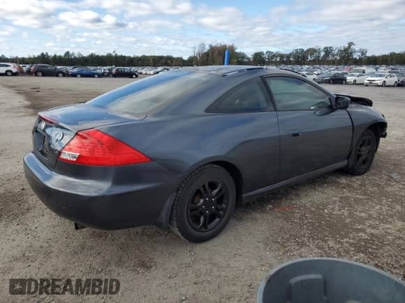 2007 Honda Accord LX с VIN 1HGCM72377A017773, выставлен на аукционе Copart как лот 86669755 с пробегом 181 137 миль миль и Списание • Salvage title. История ставок и продаж доступна на DreamBid. Изображение 3.