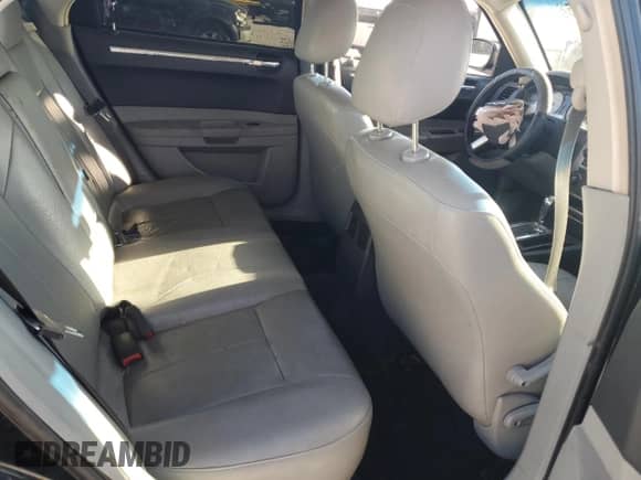 2006 Chrysler 300 Touring с VIN 2C3KA53G66H405560, выставлен на аукционе Copart как лот 85936275 с пробегом 165 954 миль миль и Списание • Salvage title. История ставок и продаж доступна на DreamBid. Изображение 10.