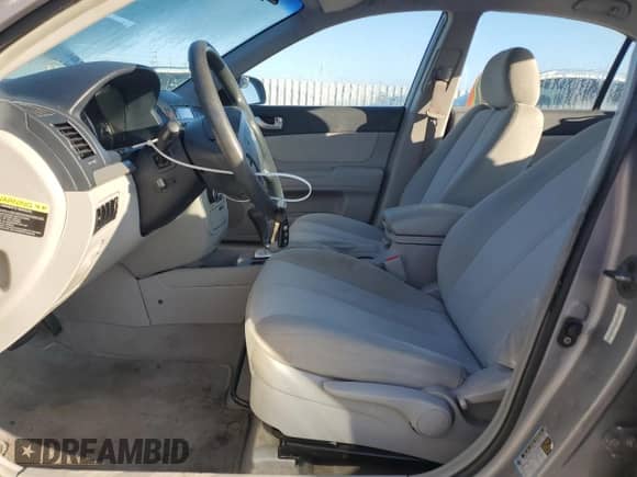 2008 Hyundai Sonata GLS с VIN 5NPET46C28H335457, выставлен на аукционе Copart как лот 85918625 с пробегом 92 234 миль миль и Списание • Salvage title. История ставок и продаж доступна на DreamBid. Изображение 7.