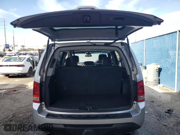 2015 Honda Pilot EX-L with VIN 5FNYF4H74FB075076, listed as a Copart auction lot 41785175 with 132,346 mi miles and Salvage title. Bid and sale history available at DreamBid. Image 6.