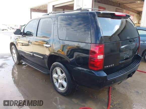 2008 Chevrolet Tahoe 3LT с VIN 1GNFC13038R248759, выставлен на аукционе IAAI как лот 43035639 с пробегом 291 389 миль миль и . История ставок и продаж доступна на DreamBid. Изображение 3.
