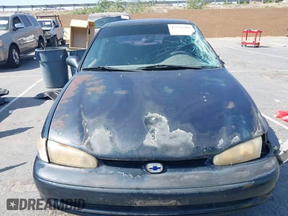 1998 Chevrolet Prizm z VIN 1Y1SK5482WZ433982, wystawiony jako IAAI lot #42576704 z przebiegiem 300 441 mil mil oraz . Historia ofert i sprzedaży dostępna na DreamBid. Obrazek 12.