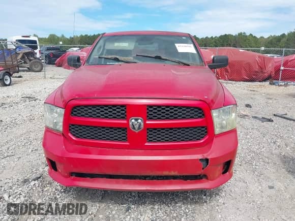 2013 Ram 1500 Express z VIN 1C6RR6FT6DS523896, wystawiony jako IAAI lot #43338595 z przebiegiem 257 199 mil mil oraz . Historia ofert i sprzedaży dostępna na DreamBid. Obrazek 12.