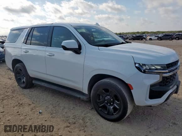 2021 Chevrolet Tahoe with VIN 1GBSCLED4MR297440, listed as a Copart auction lot 71830055 with 183,757 mi miles and Clean title. Bid and sale history available at DreamBid. Image 4.