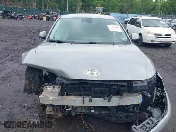 2023 Hyundai Ioniq 5 SE с VIN KM8KMDAF8PU136642, выставлен на аукционе IAAI как лот 42526056 с пробегом 65 936 миль миль и . История ставок и продаж доступна на DreamBid. Изображение 6.