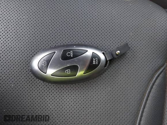 2025 Hyundai Tucson Limited с VIN 5NMJECDE5SH482870, выставлен на аукционе IAAI как лот 43014406 с пробегом 10 591 миль миль и . История ставок и продаж доступна на DreamBid. Изображение 11.