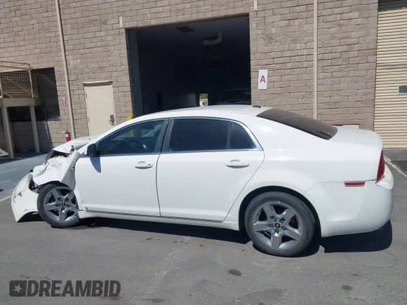 2008 Chevrolet Malibu 1LT с VIN 1G1ZH57B18F290027, выставлен на аукционе IAAI как лот 42887744 с пробегом 208 908 миль миль и . История ставок и продаж доступна на DreamBid. Изображение 13.