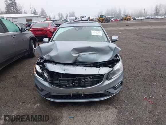 2018 Volvo S60 Dynamic с VIN YV140MTL8J2465284, выставлен на аукционе IAAI как лот 41301104 с пробегом 107 227 миль миль и . История ставок и продаж доступна на DreamBid. Изображение 12.
