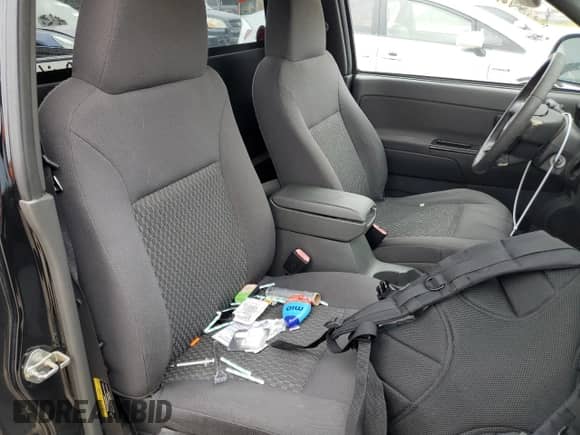 2006 Chevrolet Colorado Work Truck с VIN 1GCCS146768220256, выставлен на аукционе Copart как лот 54353355 с пробегом 143 239 миль миль и Списание • Salvage title. История ставок и продаж доступна на DreamBid. Изображение 10.
