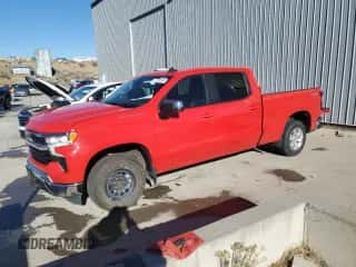 2023 Chevrolet Silverado 1500 LT z VIN 3GCUDDED8PG347459, wystawiony jako Copart lot #90045025 z przebiegiem 45 238 mil mil oraz Czysty tytuł • Clean title. Historia ofert i sprzedaży dostępna na DreamBid. Obrazek 1.