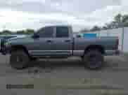 2006 Dodge 2500 SLT z VIN 3D7KS28C06G125152, wystawiony jako IAAI lot #42309541 z przebiegiem 297 959 mil mil oraz . Historia ofert i sprzedaży dostępna na DreamBid. Obrazek 14.