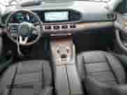 2020 Mercedes-Benz GLS 450 z VIN 4JGFF5KE7LA214511, wystawiony jako Copart lot #70188855 z przebiegiem 43 290 mil mil oraz Szkoda całkowita • Salvage title. Historia ofert i sprzedaży dostępna na DreamBid. Obrazek 8.