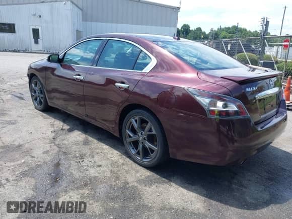 2014 Nissan Maxima S z VIN 1N4AA5AP0EC464475, wystawiony jako IAAI lot #42787428 z przebiegiem 167 872 mil mil oraz . Historia ofert i sprzedaży dostępna na DreamBid. Obrazek 3.