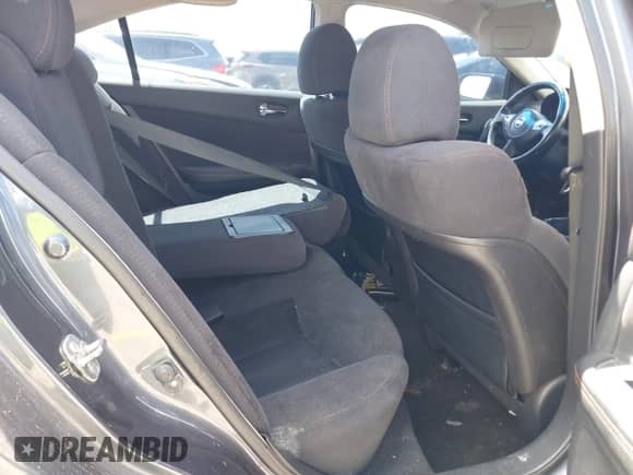 2013 Nissan Maxima SV z VIN 1N4AA5AP7DC840622, wystawiony jako IAAI lot #43324440 z przebiegiem 163 678 mil mil oraz . Historia ofert i sprzedaży dostępna na DreamBid. Obrazek 8.