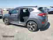 2018 Hyundai Tucson Value с VIN KM8J3CA20JU778026, выставлен на аукционе Copart как лот 62785565 с пробегом 54 110 миль миль и Списание • Salvage title. История ставок и продаж доступна на DreamBid. Изображение 2.