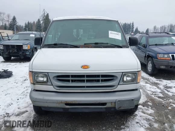 2002 Ford Econoline Cargo с VIN 1FTNE24L52HB08349, выставлен на аукционе IAAI как лот 41532962 с пробегом 172 244 миль миль и . История ставок и продаж доступна на DreamBid. Изображение 12.