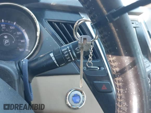 2011 Hyundai Sonata Limited with VIN 5NPEC4AC6BH170723, listed as a IAAI auction lot 43477006 with 194,330 mi miles and . Bid and sale history available at DreamBid. Image 11.