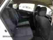 2017 Nissan Sentra SV с VIN 3N1AB7AP2HY268927, выставлен на аукционе Copart как лот 80451295 с пробегом 114 764 миль миль и Списание • Salvage title. История ставок и продаж доступна на DreamBid. Изображение 10.