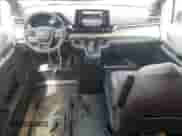 2024 Toyota Sienna Platinum z VIN 5TDERKEC3RS196035, wystawiony jako Copart lot #52682415 z przebiegiem 3 597 mil mil oraz Szkoda całkowita • Salvage title. Historia ofert i sprzedaży dostępna na DreamBid. Obrazek 8.