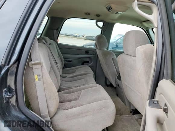 2004 Chevrolet Tahoe LT с VIN 1GNEC13ZX4R162093, выставлен на аукционе Copart как лот 81947535 с пробегом 123 472 миль миль и Списание • Salvage title. История ставок и продаж доступна на DreamBid. Изображение 11.
