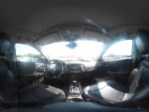2019 Jeep Compass Limited с VIN 3C4NJDCB7KT638615, выставлен на аукционе IAAI как лот 43203104 с пробегом 98 398 миль миль и . История ставок и продаж доступна на DreamBid. Изображение 21.
