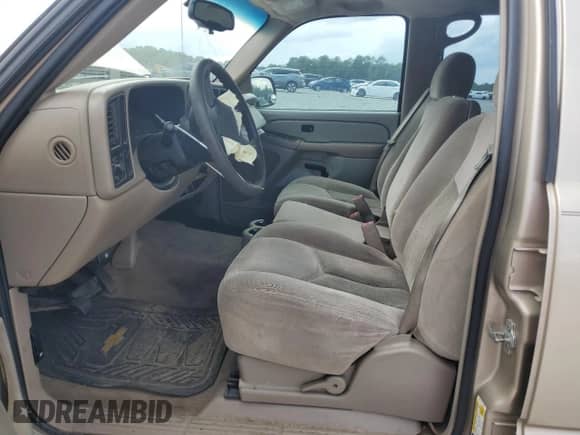 2007 Chevrolet Silverado 1500 LS with VIN 2GCEC13V071126271, listed as a Copart auction lot 68864375 with 155,833 mi miles and Salvage title. Bid and sale history available at DreamBid. Image 7.