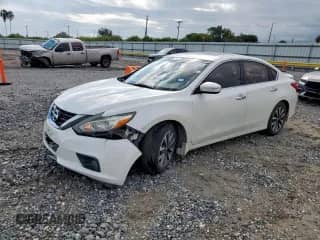 2016 Nissan Altima S with VIN 1N4AL3AP7GC285609, listed as a Copart auction lot 86488025 with 131,957 mi miles and Salvage title. Bid and sale history available at DreamBid. Image 1.