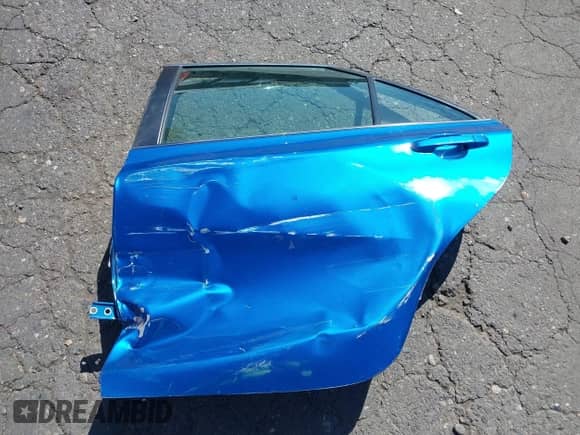 2017 Toyota Camry XLE with VIN 4T1BF1FKXHU694654, listed as a IAAI auction lot 42927658 with 29,020 mi miles and . Bid and sale history available at DreamBid. Image 18.