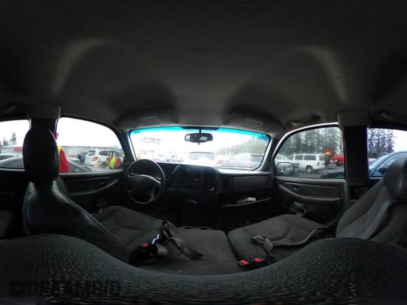 2006 Chevrolet Silverado 1500 LS с VIN 1GCEC19V46E234140, выставлен на аукционе IAAI как лот 41481122 с пробегом 290 635 миль миль и . История ставок и продаж доступна на DreamBid. Изображение 18.