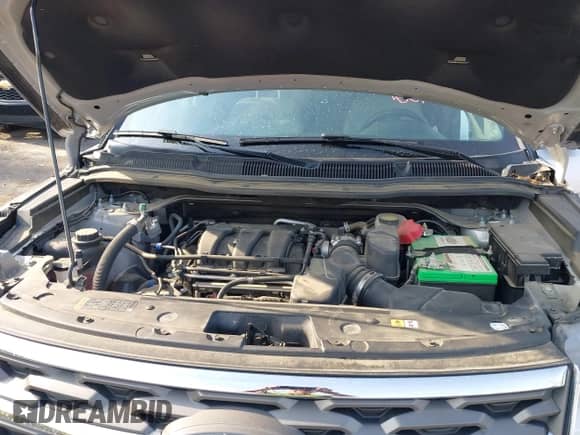 2018 Ford Explorer z VIN 1FM5K7B82JGB63118, wystawiony jako IAAI lot #43074358 z przebiegiem 42 331 mil mil oraz . Historia ofert i sprzedaży dostępna na DreamBid. Obrazek 10.