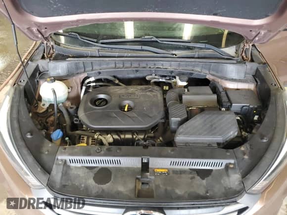 2017 Hyundai Tucson SE z VIN KM8J3CA48HU434147, wystawiony jako Copart lot #71637715 z przebiegiem 141 235 mil mil oraz Czysty tytuł • Clean title. Historia ofert i sprzedaży dostępna na DreamBid. Obrazek 12.