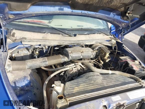 1994 Dodge 1500 z VIN 1B7HC16YXRS728570, wystawiony jako IAAI lot #42637315 z przebiegiem 104 904 mil mil oraz . Historia ofert i sprzedaży dostępna na DreamBid. Obrazek 10.