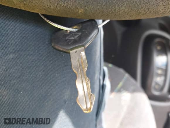 1998 Dodge Neon with VIN 1B3ES42YXWD746520, listed as a IAAI auction lot 42149526 with 197,299 mi miles and . Bid and sale history available at DreamBid. Image 11.