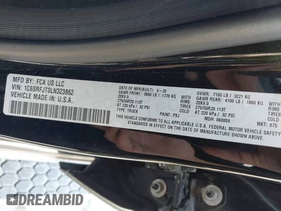 2020 Ram 1500 Laramie with VIN 1C6SRFJT0LN323862, listed as a IAAI auction lot 42325646 with 81,520 mi miles and . Bid and sale history available at DreamBid. Image 9.