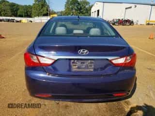 2013 Hyundai Sonata GLS z VIN 5NPEB4AC8DH507799, wystawiony jako Copart lot #85324455 z przebiegiem 150 431 mil mil oraz Szkoda całkowita • Salvage title. Historia ofert i sprzedaży dostępna na DreamBid. Obrazek 6.