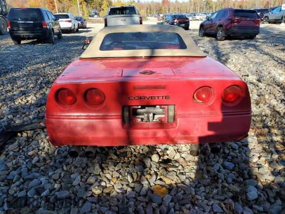 1990 Chevrolet Corvette with VIN 1G1YY338XL5109595, listed as a Copart auction lot 76587844 with 89,623 mi miles and Clean title. Bid and sale history available at DreamBid. Image 6.