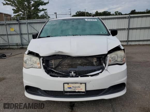 2015 Dodge Grand Caravan SE Plus with VIN 2C4RDGBG7FR558618, listed as a Copart auction lot 81121815 with 180,716 mi miles and Salvage title. Bid and sale history available at DreamBid. Image 5.